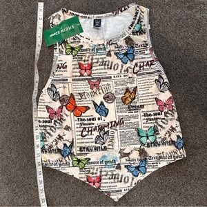 SHEIN Multicolor Newspaper Print Tank Top